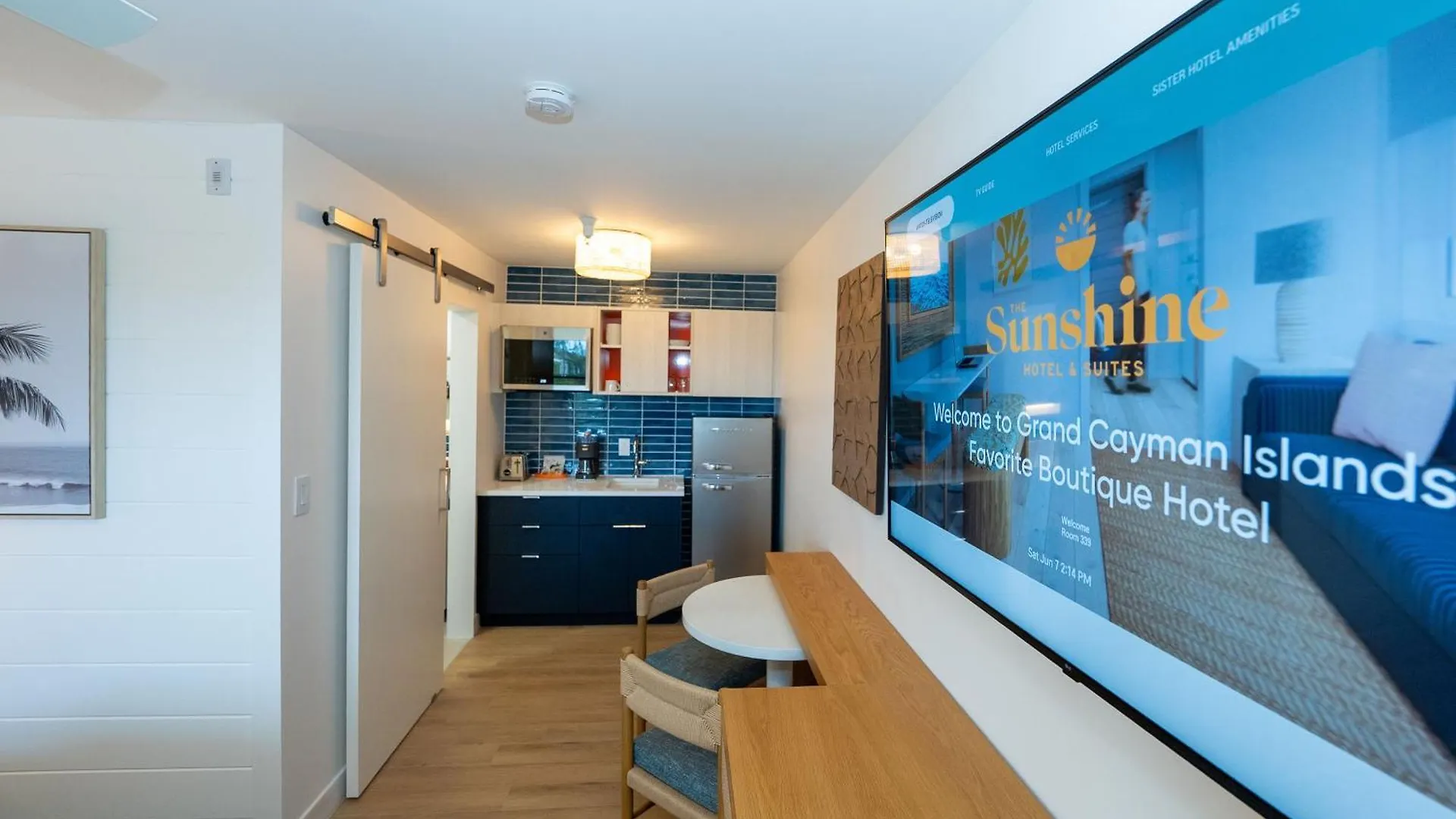 Sunshine Suites Resort West Bay Hotel
